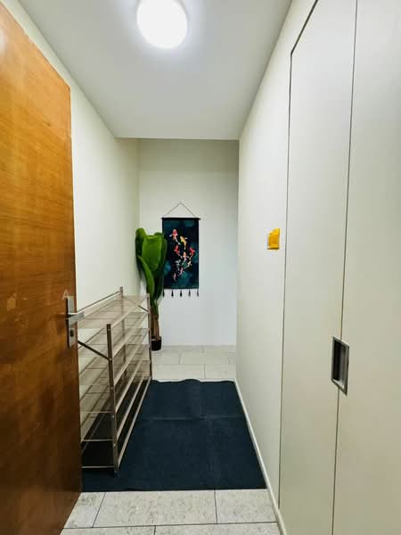 Kerrisdale, 30 Sturdee Road, Room Rental, 300 sqft, Condominium For Rent, by Andrew Wong, 500124751 - Entrance - PropertyGuru.com.sg