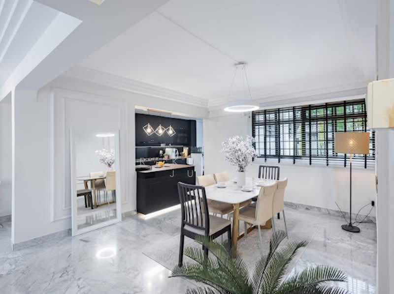 553 Bedok North Avenue 1, 553 Bedok North Avenue 1, 3 Bedrooms, 1,345 sqft, HDB Flat For Sale, by Jesper Kow Zhong Jun, 500124756 - Dining Room - PropertyGuru.com.sg