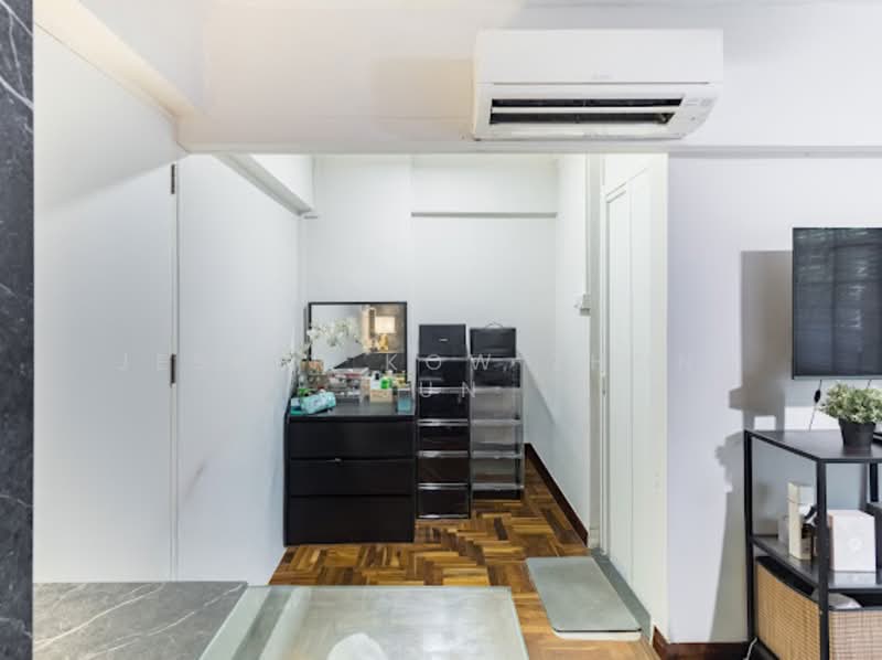 553 Bedok North Avenue 1, 553 Bedok North Avenue 1, 3 Bedrooms, 1,345 sqft, HDB Flat For Sale, by Jesper Kow Zhong Jun, 500124756 - Master Bedroom - PropertyGuru.com.sg