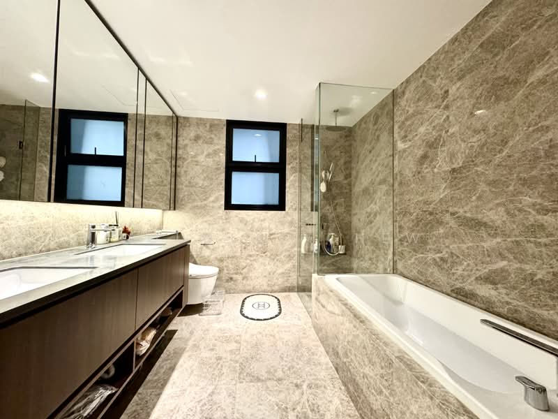 Kopar At Newton, 4 Makeway Avenue, 4 Bedrooms, 1,604 sqft, Condominium For Sale, by Douglas Chew, 500124777 - Bathroom - PropertyGuru.com.sg