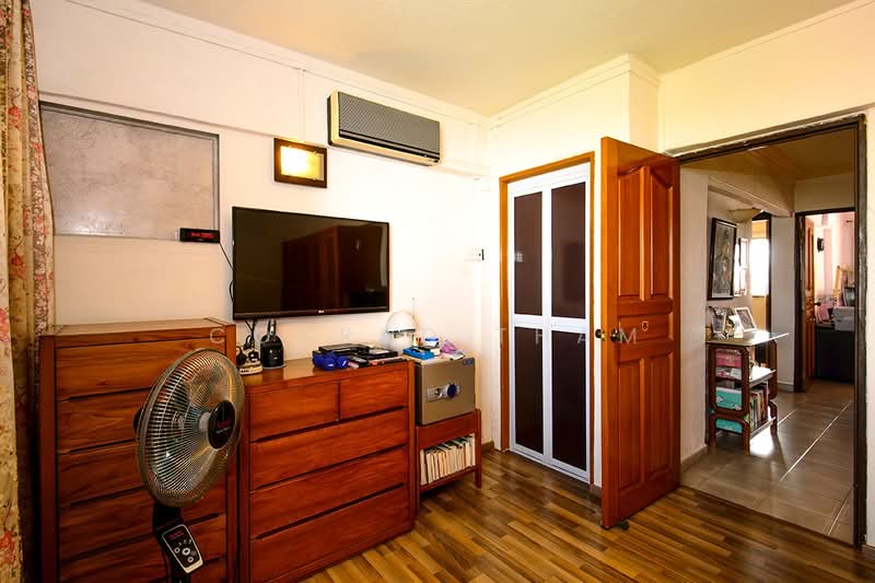 147 Tampines Avenue 5, 147 Tampines Avenue 5, 4 Bedrooms, 1,614 sqft, HDB Flat For Sale, by Conrad Tham, 500124779 - Interior - PropertyGuru.com.sg