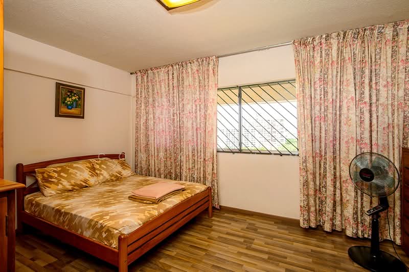 147 Tampines Avenue 5, 147 Tampines Avenue 5, 4 Bedrooms, 1,614 sqft, HDB Flat For Sale, by Conrad Tham, 500124779 - Bedroom - PropertyGuru.com.sg