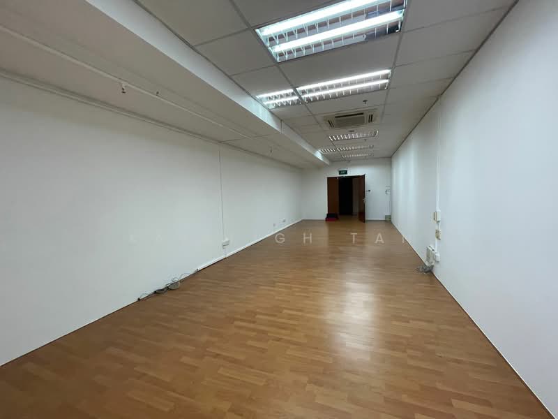 Vertex, 33 Ubi Avenue 3, 700 sqft, Light Industrial (B1) For Rent, by Kayleigh Tan, 500124790 - Interior - CommercialGuru.com.sg