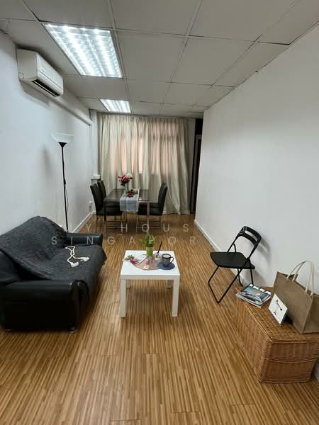 275 beach rd, Beach Rd, Room Rental, 699 sqft, Shophouse For Rent, by Wendy, 500124798 - Living Room - PropertyGuru.com.sg