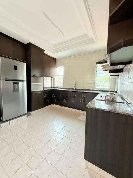 Jalan tarum, Jalan tarum, 5 Bedrooms, 3,188 sqft, Bungalow House For Rent, by Jallen Huang, 500124801 - Kitchen - PropertyGuru.com.sg
