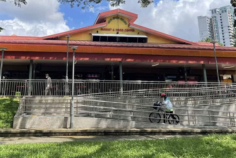 Rare & Good Value Corner Coffeeshop in D20 Heartland Area, , 5,067 sqft, Shop / Shophouse For Sale, by Raelyn Lee, 500124808 - CommercialGuru.com.sg