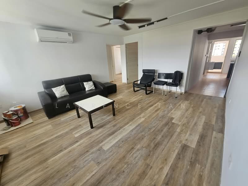 15 Upper Boon Keng Road, 15 Upper Boon Keng Road, 3 Bedrooms, 945 sqft, HDB Flat For Rent, by Lawrence Tan, 500124819 - Living Room - PropertyGuru.com.sg