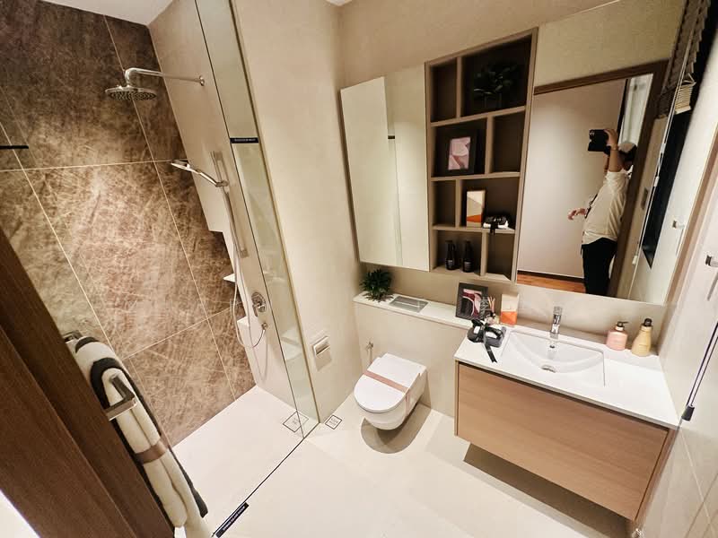 The Sen, De Souza Avenue, 3 Bedrooms, 872 sqft, Condominium For Sale, by Murphy Lee, 500124827 - Bathroom - PropertyGuru.com.sg