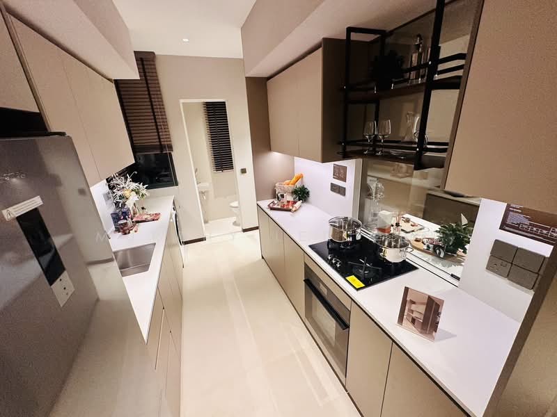 The Sen, De Souza Avenue, 3 Bedrooms, 872 sqft, Condominium For Sale, by Murphy Lee, 500124827 - Kitchen - PropertyGuru.com.sg