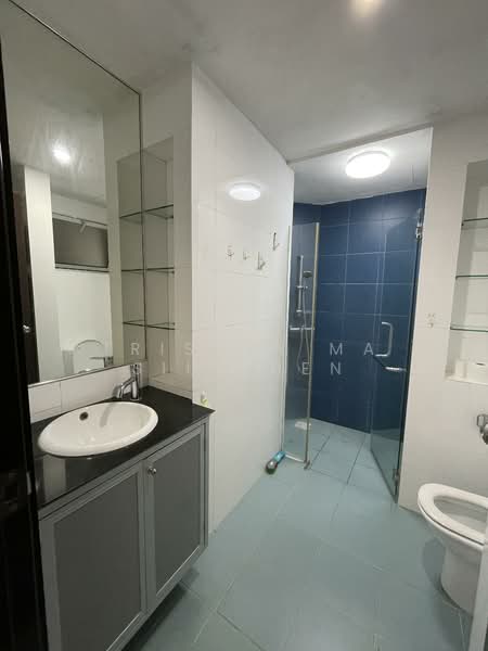 Grandeur 8, 2 Ang Mo Kio Central 3, 3 Bedrooms, 1,224 sqft, Condominium For Sale, by Tristan Ma Siu Yuen, 500124834 - Bathroom - PropertyGuru.com.sg