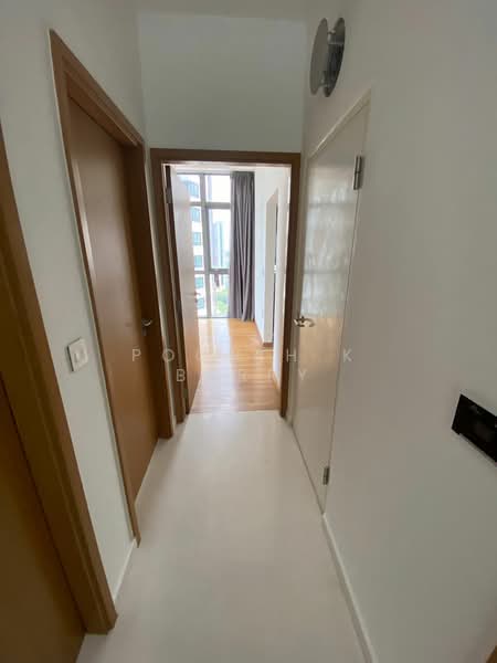 Spottiswoode Suites, 16 Spottiswoode Park Road, 3 Bedrooms, 786 sqft, Condominium For Sale, by Poon H K Barry, 500124836 - Corridor - PropertyGuru.com.sg