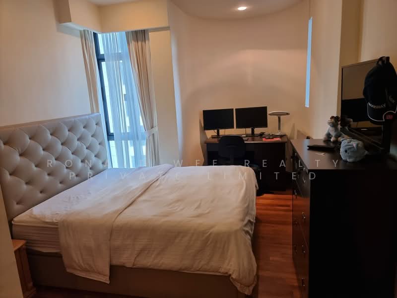 Valley Park, 473 River Valley Road, 2 Bedrooms, 1,216 sqft, Condominium For Rent, by Ronald Wee Realty Private Limited, 500124845 - Bedroom - PropertyGuru.com.sg