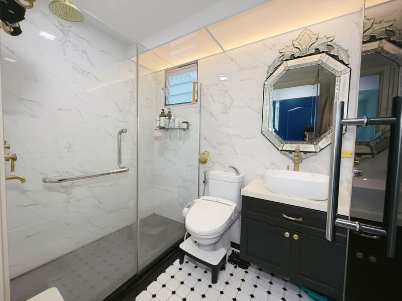 450B Bukit Batok West Avenue 6, 450B Bukit Batok West Avenue 6, Dairy Farm / Bukit Panjang / Choa Chu Kang, 3 Bedrooms, 1,216 sqft, HDB Flat For Sale, by Brenda Teo, 500124876 - Bathroom - PropertyGuru.com.sg