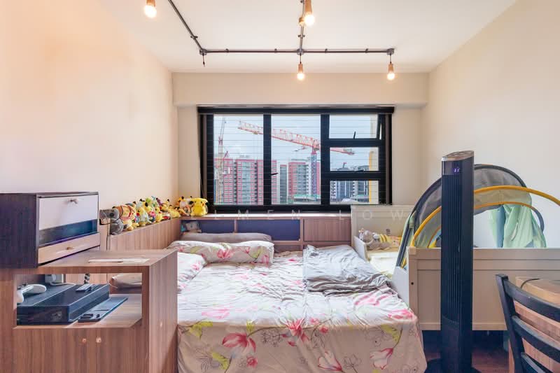 464A Bukit Batok West Avenue 8, 464A Bukit Batok West Avenue 8, 3 Bedrooms, 1,216 sqft, HDB Flat For Sale, by Willmen Low, 500124879 - Bedroom - PropertyGuru.com.sg