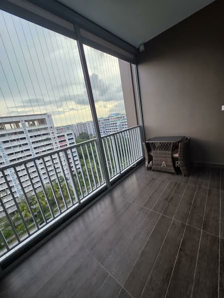 Seastrand, 1 Pasir Ris Link, 2 Bedrooms, 882 sqft, Condominium For Rent, by Fairos Omar, 500124884 - Balcony - PropertyGuru.com.sg