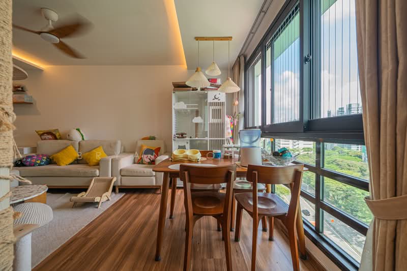 58 Havelock Road, 58 Havelock Road, 3 Bedrooms, 958 sqft, HDB Flat For Sale, by Bryan Koh 许智俍, 500124905 - Living Room - PropertyGuru.com.sg
