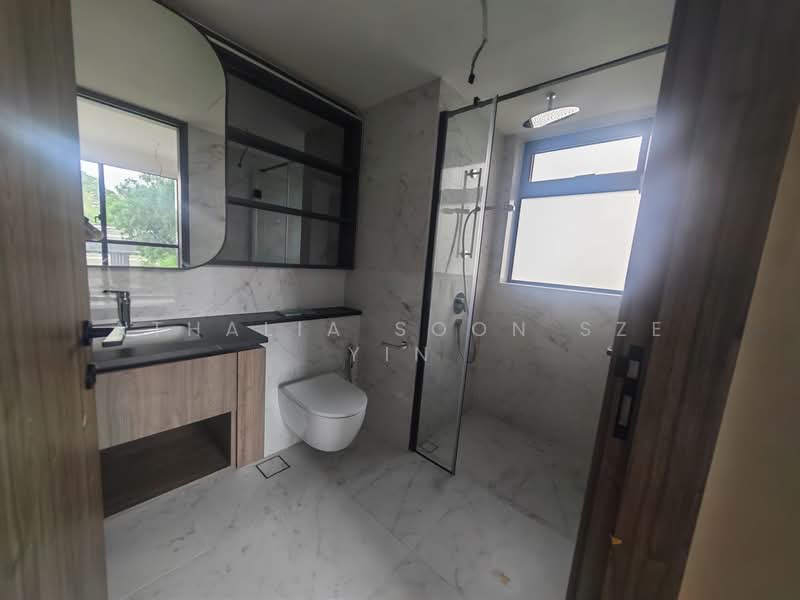 Sceneca Residence, Tanah Merah Kechil Link, 3 Bedrooms, 1,163 sqft, Condominium For Rent, by Athalia Soon Sze Yin, 500124907 - Bathroom - PropertyGuru.com.sg