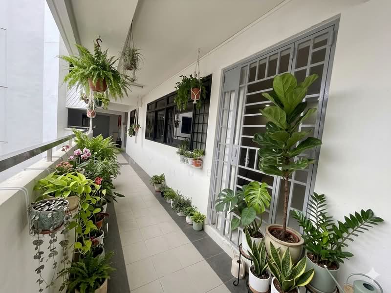 291B Compassvale Street, 291B Compassvale Street, 3 Bedrooms, 968 sqft, HDB Flat For Sale, by Jenny Lee Siew Chuen, 500124927 - Common Corridor - PropertyGuru.com.sg
