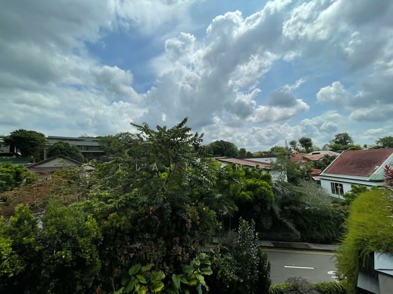 ❤️ GCBA ❤️ Detached @ Hilltop ❤️ Only $2,0XX psf, Olive Caldecott Andrew Lornie John Joan Thomson Mashhor, Newton / Novena, 4 Bedrooms, 3,500 sqft, Bungalow House For Sale, by ELAINE NG, 500124931 - Exterior - PropertyGuru.com.sg
