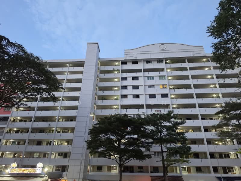 232 Ang Mo Kio Avenue 3, 232 Ang Mo Kio Avenue 3, 2 Bedrooms, 721 sqft, HDB Flat For Sale, by Teo Kim Yong, 500124974 - Exterior - PropertyGuru.com.sg