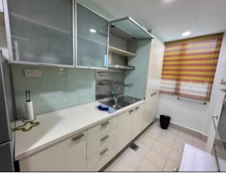 Novena Suites, 200 Moulmein Road, 1 Bedroom, 667 sqft, Apartment For Sale, by Serene Lim, 500124975 - Kitchen - PropertyGuru.com.sg