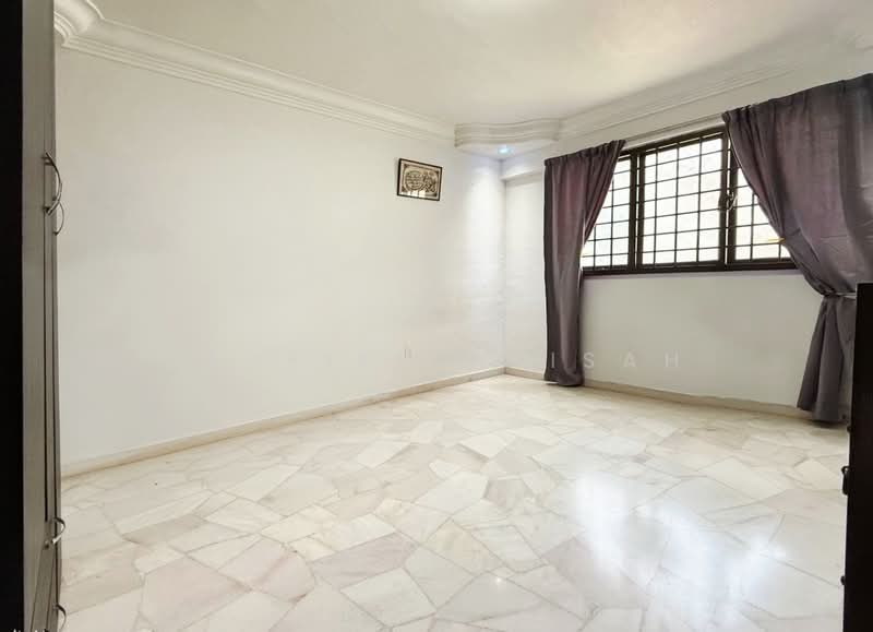 172 Yishun Avenue 7, 172 Yishun Avenue 7, 3 Bedrooms, 1,109 sqft, HDB Flat For Sale, by Taufik Batisah, 500124980 - Common bedroom - PropertyGuru.com.sg
