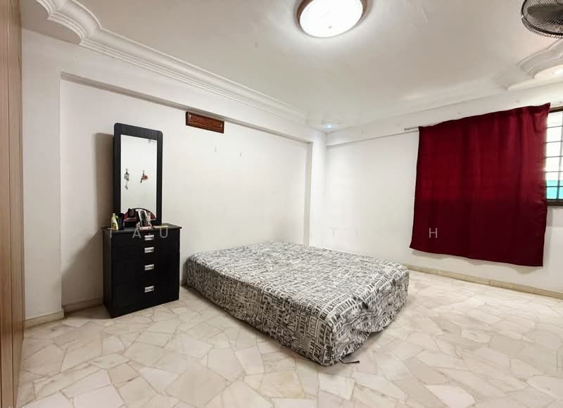 172 Yishun Avenue 7, 172 Yishun Avenue 7, 3 Bedrooms, 1,109 sqft, HDB Flat For Sale, by Taufik Batisah, 500124980 - Common Bedroom - PropertyGuru.com.sg