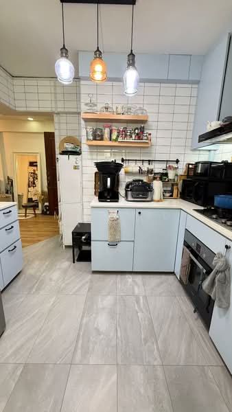 651 Senja Link, 651 Senja Link, 3 Bedrooms, 1,184 sqft, HDB Flat For Sale, by Mohamad Faizal Bin Hanafi, 500124982 - Kitchen - PropertyGuru.com.sg