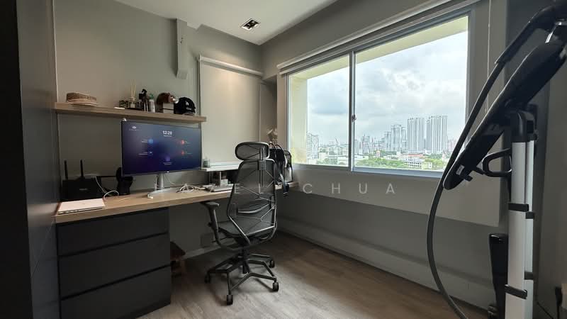 184 Stirling Road, 184 Stirling Road, 3 Bedrooms, 1,011 sqft, HDB Flat For Sale, by Hazel Chua, 500124983 - Study - PropertyGuru.com.sg