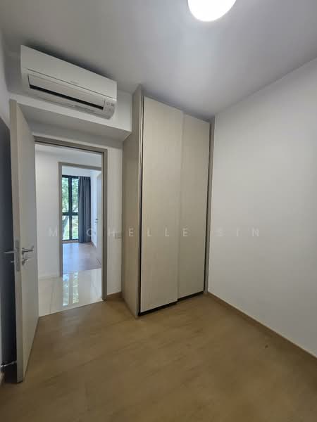 Treasure at Tampines, 57 Tampines Lane, 3 Bedrooms, 915 sqft, Condominium For Sale, by Michelle Sin, 500124989 - Bedroom 1 - PropertyGuru.com.sg