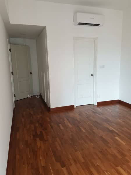 Tiara, 1 Kim Seng Walk, 2 Bedrooms, 894 sqft, Apartment For Rent, by Ng Sui San, 500124991 - Master bedroom - PropertyGuru.com.sg