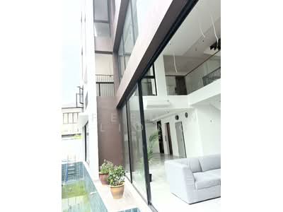 For Sale - Kovan Road