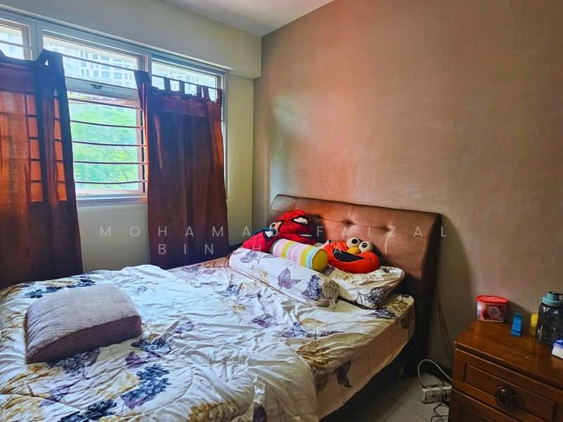 178B Rivervale Crescent, 178B Rivervale Crescent, 3 Bedrooms, 1,001 sqft, HDB Flat For Sale, by Mohamad Faizal Bin Hanafi, 500124997 - Bedroom - PropertyGuru.com.sg