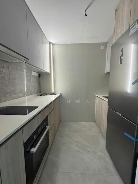 AMO Residence, 21 Ang Mo Kio Rise, 2 Bedrooms, 743 sqft, Condominium For Sale, by Abel Hwang, 500125001 - Kitchen - PropertyGuru.com.sg