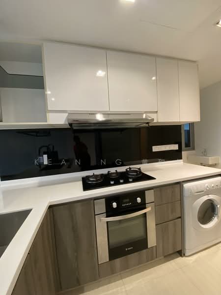 Woodhaven, 77 Woodgrove Avenue, 3 Bedrooms, 1,119 sqft, Condominium For Sale, by Kean Ng 黄和杰, 500125004 - Kitchen - PropertyGuru.com.sg