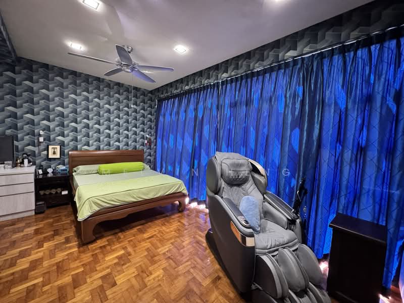 Springhill, 2 Sembawang Walk, 5 Bedrooms, 2,906 sqft, Terraced House For Sale, by Melvin Heng, 500125008 - Master Bedroom - PropertyGuru.com.sg