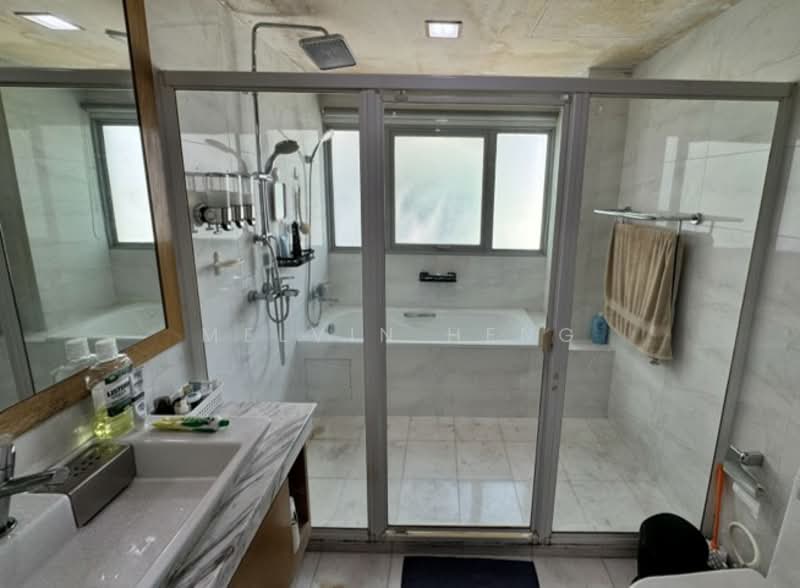 Springhill, 2 Sembawang Walk, 5 Bedrooms, 2,906 sqft, Terraced House For Sale, by Melvin Heng, 500125008 - Bathroom - PropertyGuru.com.sg