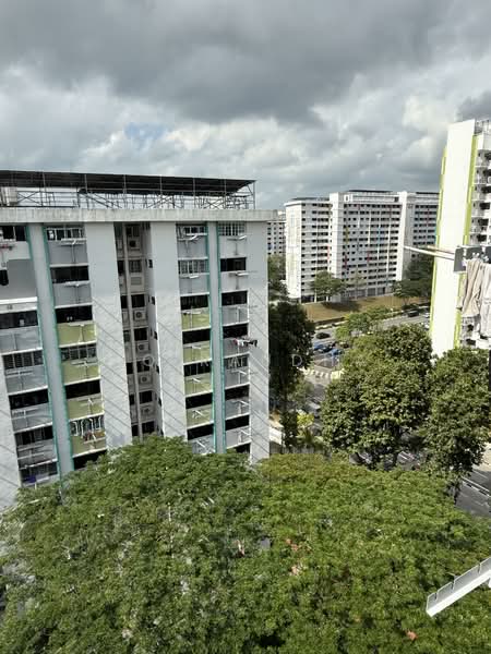 522 Bedok North Avenue 1, 522 Bedok North Avenue 1, 2 Bedrooms, 721 sqft, HDB Flat For Sale, by SQ Raudha, 500125019 - Exterior - PropertyGuru.com.sg