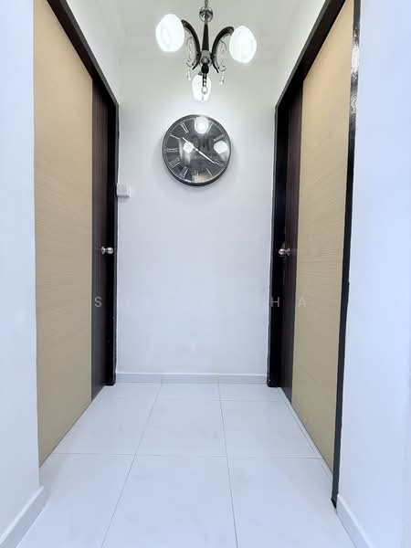 522 Bedok North Avenue 1, 522 Bedok North Avenue 1, 2 Bedrooms, 721 sqft, HDB Flat For Sale, by SQ Raudha, 500125019 - Entrance - PropertyGuru.com.sg