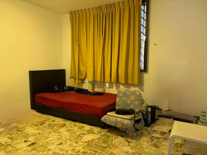 512 Hougang Avenue 10, 512 Hougang Avenue 10, 3 Bedrooms, 1,173 sqft, HDB Flat For Sale, by Sharon Goh, 500125023 - Bedroom - PropertyGuru.com.sg