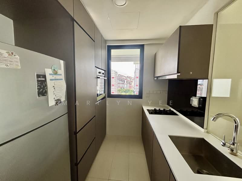 Nin Residence, 85 Pheng Geck Avenue, 2 Bedrooms, 904 sqft, Condominium For Sale, by Marilyn Yee, 500125027 - Kitchen - PropertyGuru.com.sg