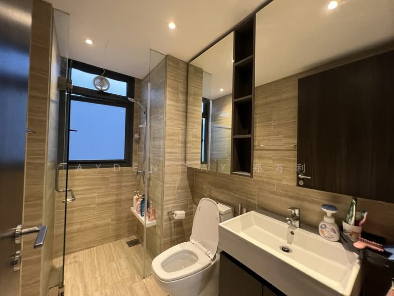 North Park Residences, 27 Yishun Central 1, 3 Bedrooms, 1,259 sqft, Condominium For Sale, by Ayden Tay 郑万利, 500125034 - Bathroom - PropertyGuru.com.sg
