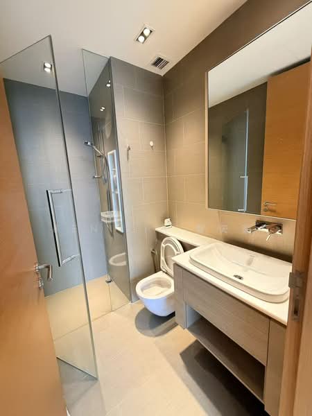 The Crest, 101 Prince Charles Crescent, 4 Bedrooms, 1,646 sqft, Condominium For Sale, by Ben XIA 夏天鹏, 500125035 - Bathroom - PropertyGuru.com.sg