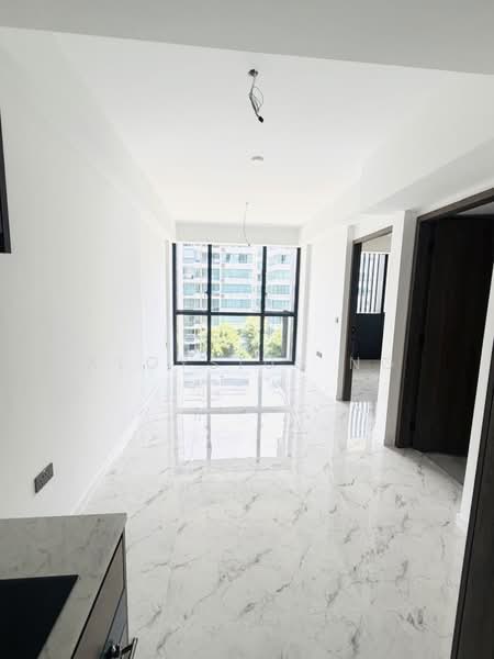 For Sale - Sceneca Residence