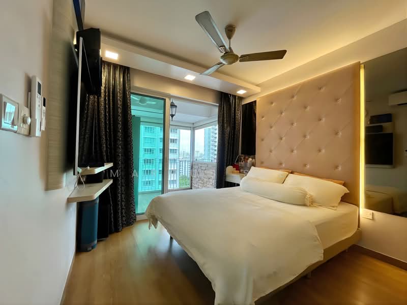 588D Ang Mo Kio Street 52, 588D Ang Mo Kio Street 52, 3 Bedrooms, 1,205 sqft, HDB Flat For Sale, by Marcus See, 500125049 - Master Bedroom - PropertyGuru.com.sg