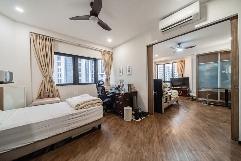 Bayshore Park, 50 Bayshore Road, 6 Bedrooms, 2,196 sqft, Condominium For Sale, by Johanna Chow, 500125054 - Bedroom - PropertyGuru.com.sg