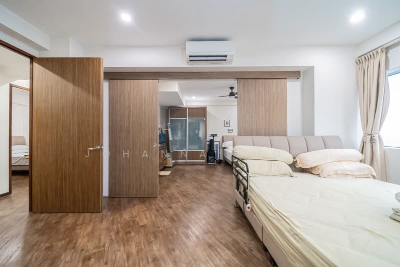 Bayshore Park, 50 Bayshore Road, 6 Bedrooms, 2,196 sqft, Condominium For Sale, by Johanna Chow, 500125054 - Bedroom - PropertyGuru.com.sg