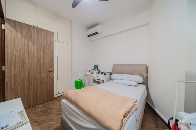 Bayshore Park, 50 Bayshore Road, 6 Bedrooms, 2,196 sqft, Condominium For Sale, by Johanna Chow, 500125054 - Bedroom - PropertyGuru.com.sg