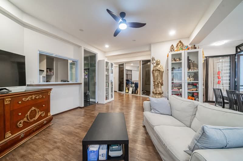 Bayshore Park, 50 Bayshore Road, 6 Bedrooms, 2,196 sqft, Condominium For Sale, by Johanna Chow, 500125054 - Living Room - PropertyGuru.com.sg