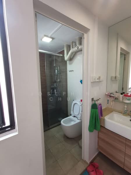 232 Serangoon Avenue 3, 232 Serangoon Avenue 3, Room Rental, 96 sqft, HDB Flat For Rent, by Josephine Chua, 500125059 - Bathroom - PropertyGuru.com.sg